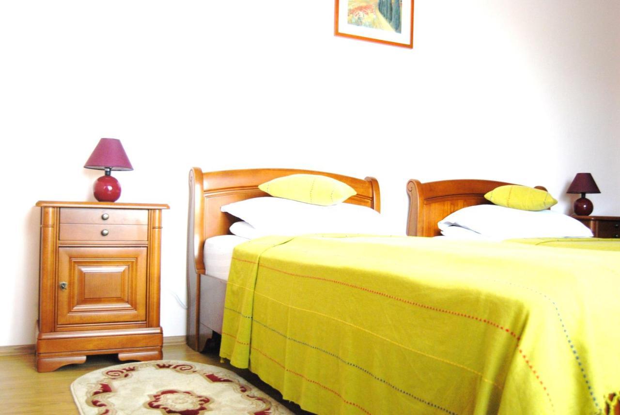 فندق Sînmartinفي  Casa Rad الغرفة الصورة